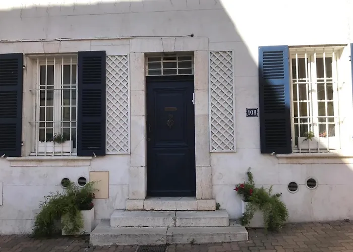 Studios Du Marin sur Port de La Ciotat